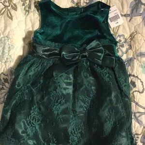 BRAND NEW green 12m formal dress